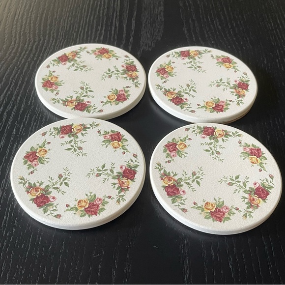 Set of 4 Vintage Royal Albert Old Country Roses Victoria style Coasters - Picture 4 of 7